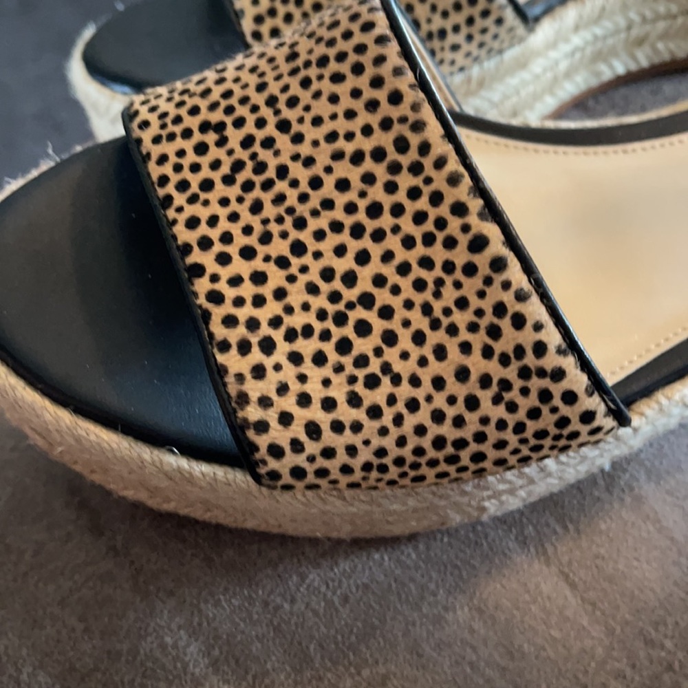 Vince Camuto spotted haircalf sandal - Picture 4 of 5